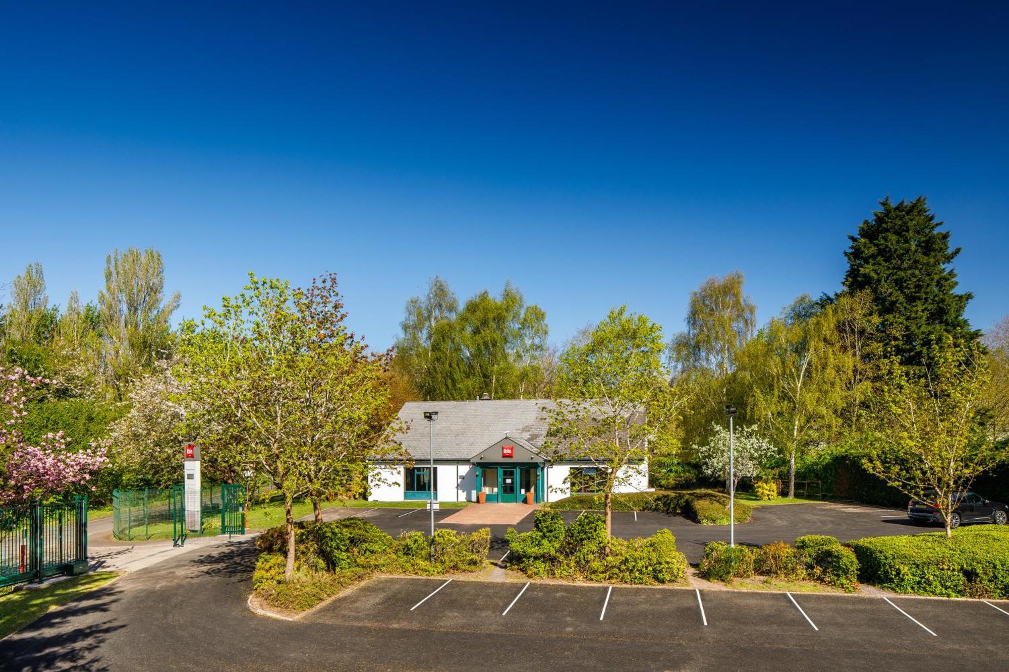 Ibis Coventry South Hotel Exterior photo