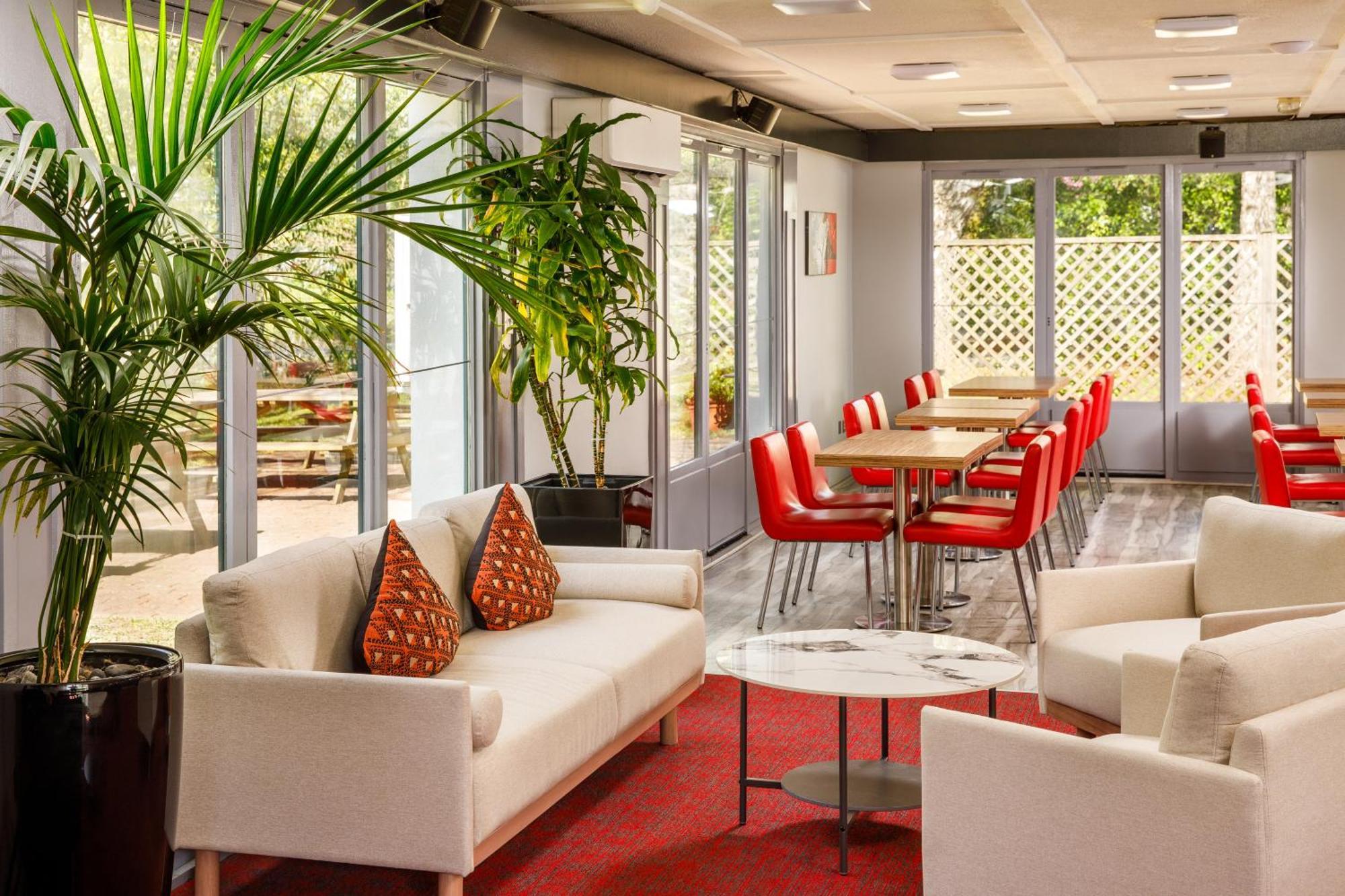 Ibis Coventry South Hotel Exterior photo